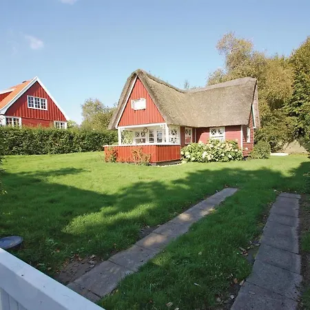 Three-bedroom Holiday Haderslev With Sea View 02 *